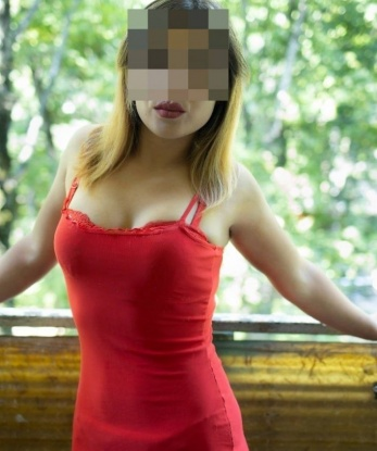 Нежная цветочная мадам желает встречи с обаятельным кавалером. Со мной ты отдохнешь душой и телом, забудешь обо всем на свете. Приезжай, не пожалеешь! 2254, 27 лет